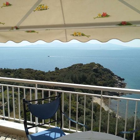Appartamento Absolut View PalaiónTsiflíkion Esterno foto